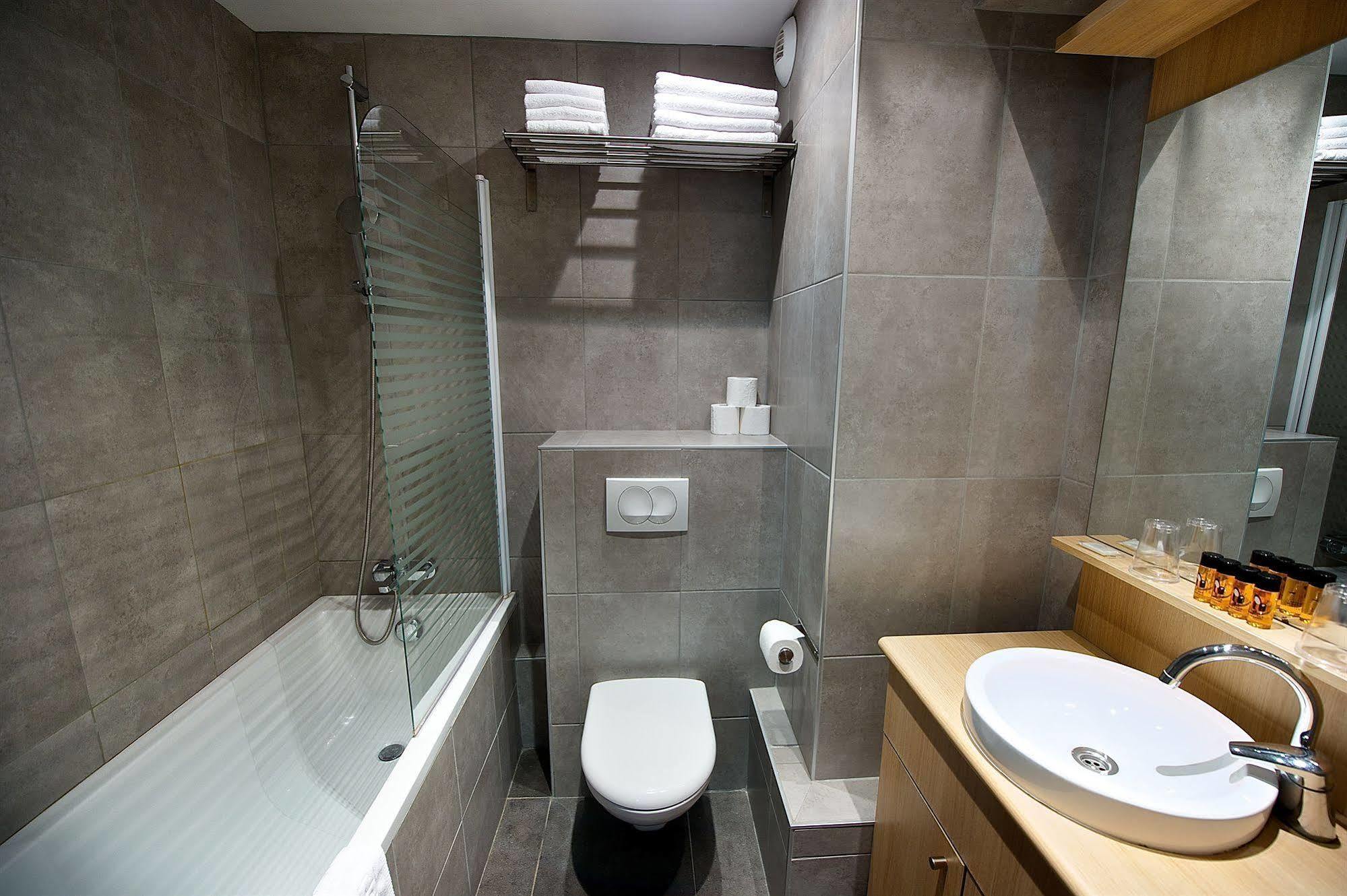 Staycity Gare De L'est Aparthotel Parijs